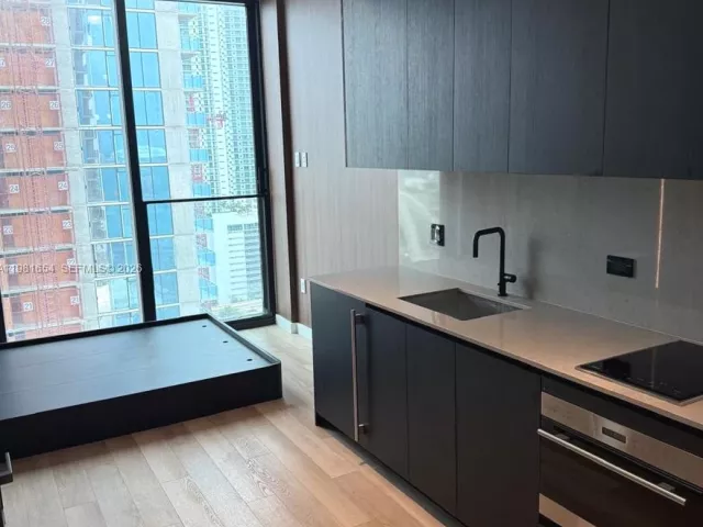 condo for sale in Miami - 20 NE 11th St 2606B - MondialRealty