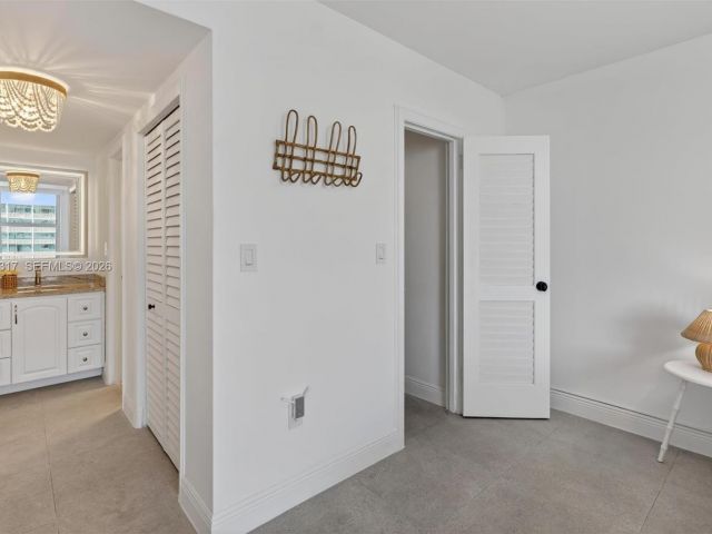 Apartment for rent  Unit #1223 - photo 7505509