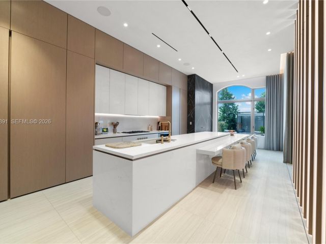 Home for sale at 1522 Island Blvd - photo 7476308