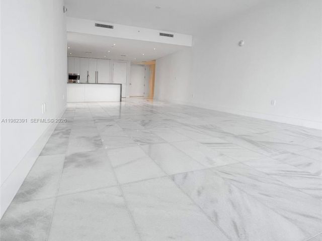 Apartment for rent  Unit #2303 - photo 7497708