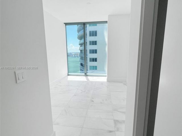 Apartment for rent  Unit #2303 - photo 7497715