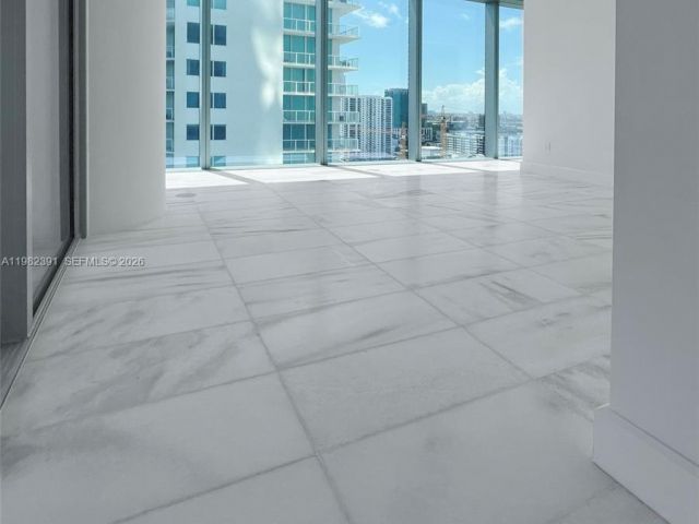 Apartment for rent  Unit #2303 - photo 7497717