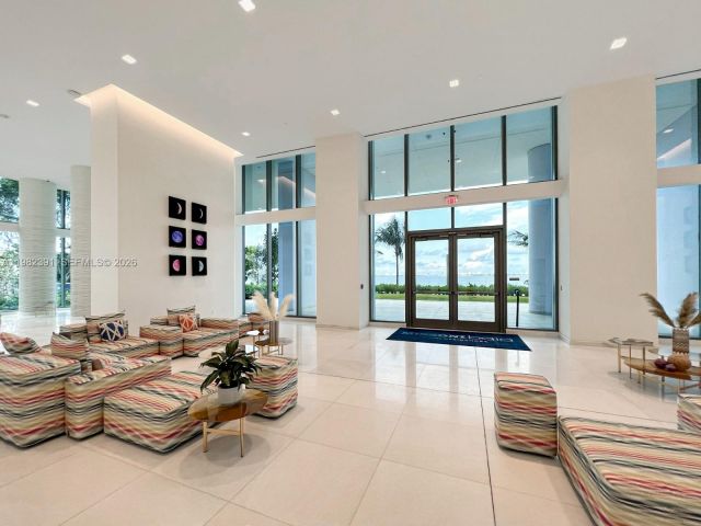 Apartment for rent  Unit #2303 - photo 7497720