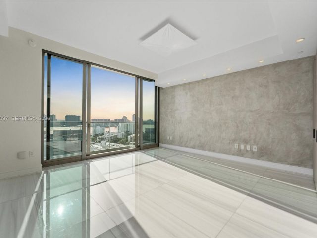 Apartment for sale  Unit #1506 - photo 7497445