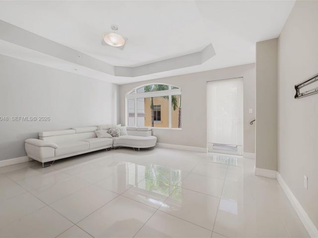 Home for rent at 2729 NE 184th Ln 2729 - photo 7476351