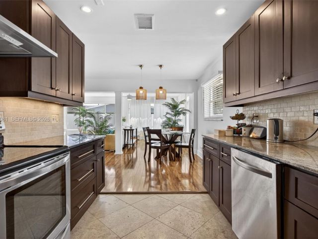 Home for sale at 2136 NE 56th Pl - photo 7481899