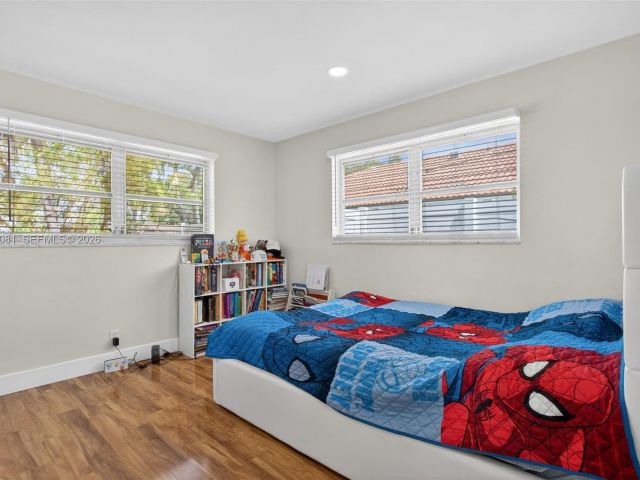 Home for sale at 2136 NE 56th Pl - photo 7481905