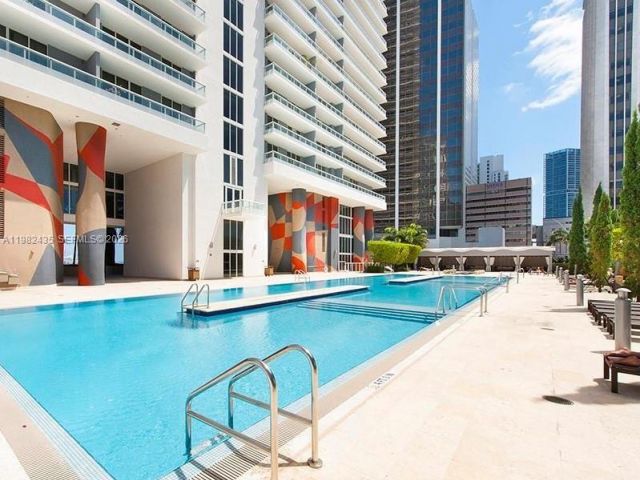 condo for rent in Miami - 50 Biscayne Blvd 2903 - MondialRealty