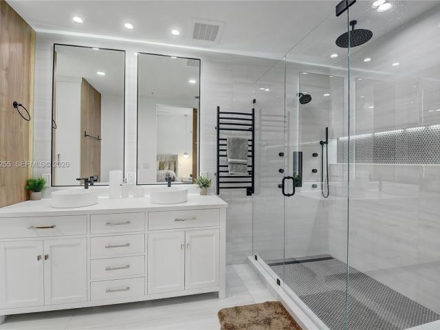 Home for rent at 155 E Boca Raton Rd TH1 - photo 7453238