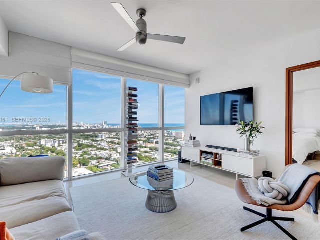 Apartment for rent  Unit #3208 - photo 7508813