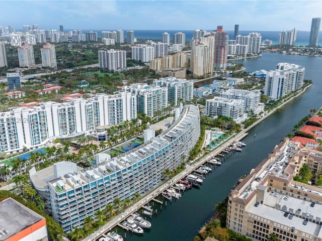 Apartment for sale  Unit #150 - photo 7502122