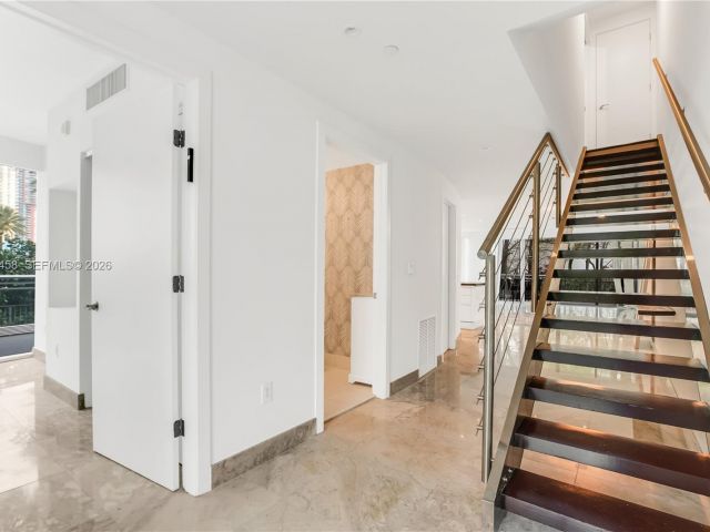 Apartment for sale  Unit #150 - photo 7502133