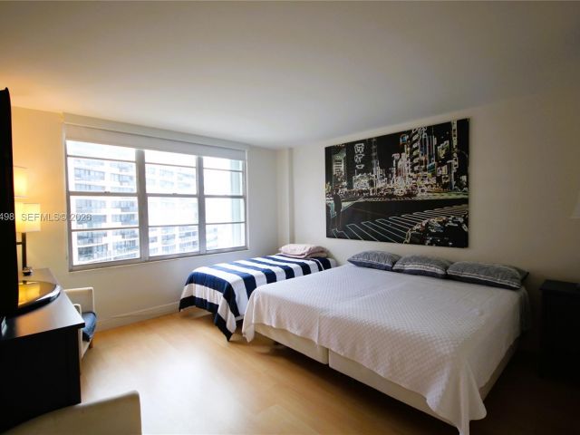 Apartment for rent  Unit #1004 - photo 7504632