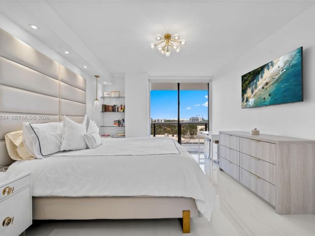 Apartment for sale  Unit #703 - photo 7506971