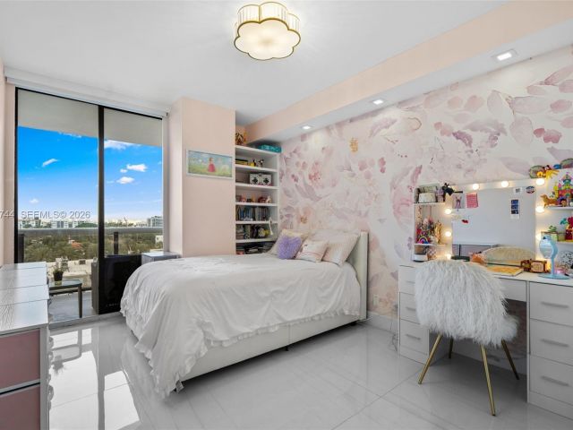 Apartment for sale  Unit #703 - photo 7506974