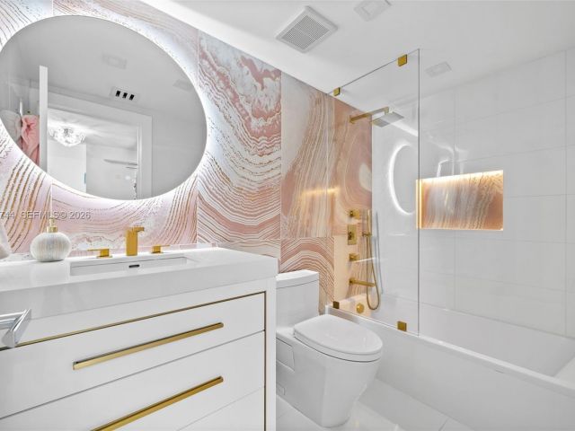 Apartment for sale  Unit #703 - photo 7506975