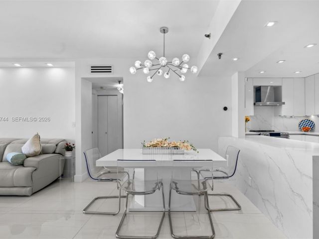 Apartment for sale  Unit #703 - photo 7506979