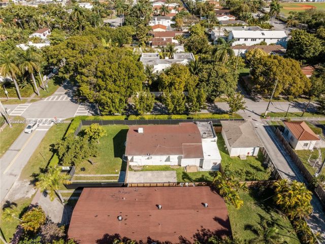 Home for sale at 1255 Lenox Ave - photo 7468440