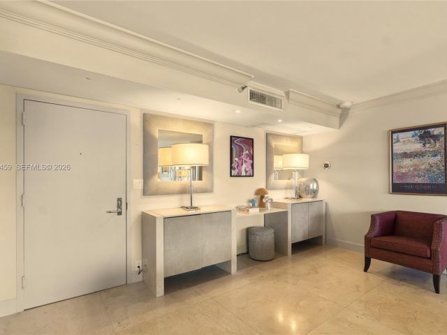 Apartment for rent  Unit #1714 - photo 7503984