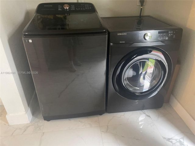 Home for rent at 881 NE 156 TER. - photo 7480791