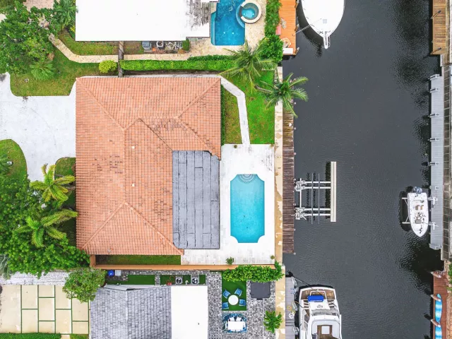3-bedroom home for sale in Pompano Beach - 1250 NE 27th Terrace - MondialRealty