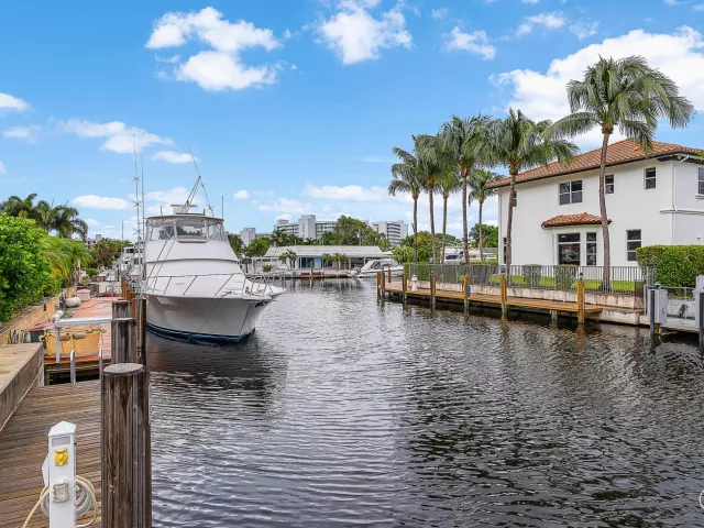 3-bedroom home for sale in Pompano Beach - 1250 NE 27th Terrace - MondialRealty