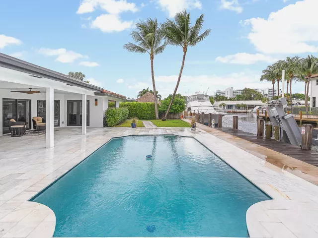 3-bedroom home for sale in Pompano Beach - 1250 NE 27th Terrace - MondialRealty
