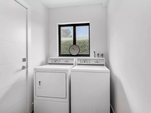 3-bedroom home for sale in Pompano Beach - 1250 NE 27th Terrace - MondialRealty