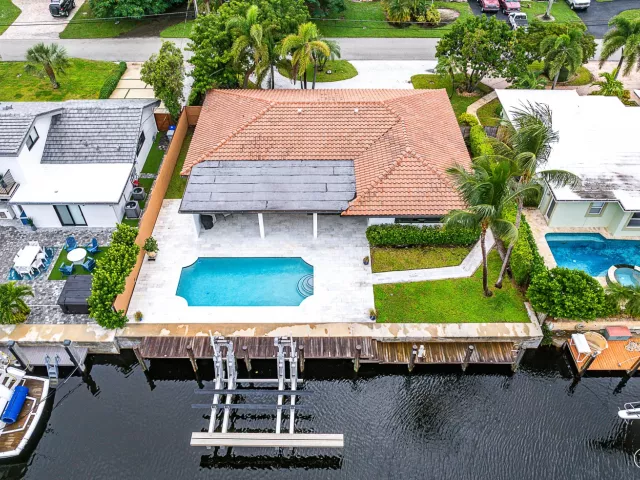 3-bedroom home for sale in Pompano Beach - 1250 NE 27th Terrace - MondialRealty