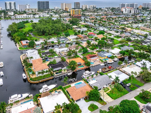 3-bedroom home for sale in Pompano Beach - 1250 NE 27th Terrace - MondialRealty