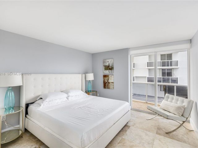 Apartment for rent  Unit #715 - photo 7510751