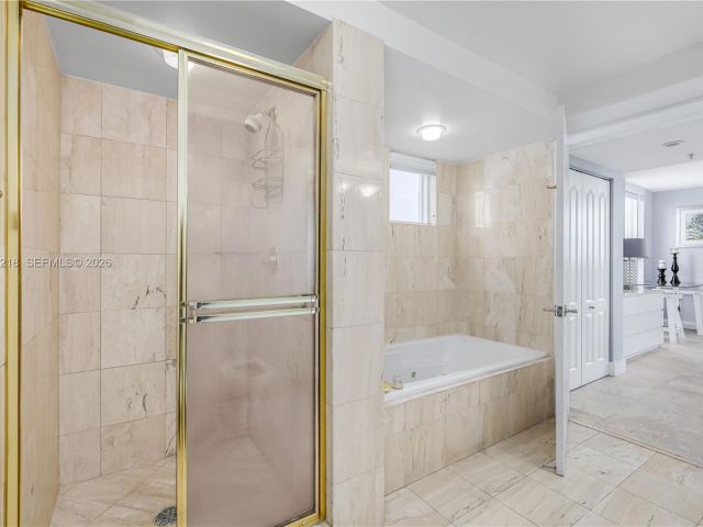 Apartment for rent  Unit #715 - photo 7510756