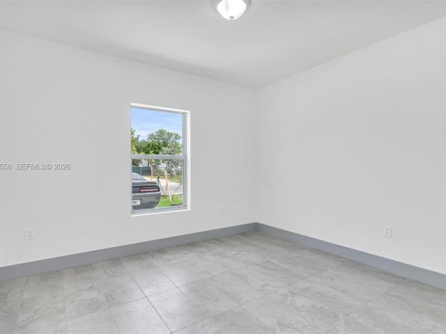 3-bedroom home for rent in Fort Lauderdale - 2360 NW 14th St 0 - MondialRealty