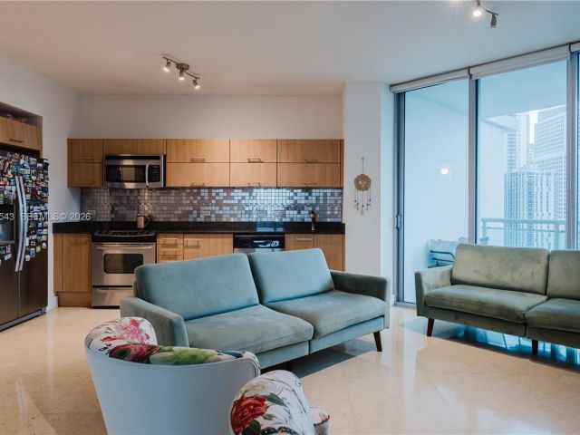 Apartment for sale  Unit #1814 - photo 7489429