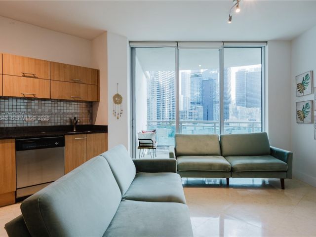 Apartment for sale  Unit #1814 - photo 7489430