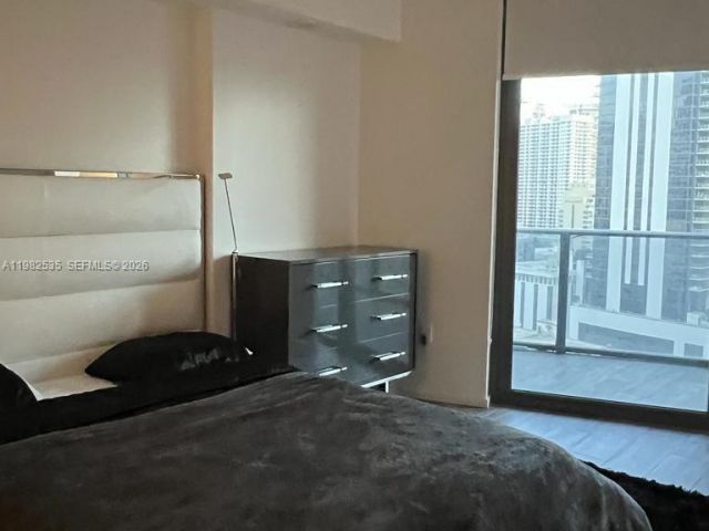 Apartment for rent  Unit #1903 - photo 7452531