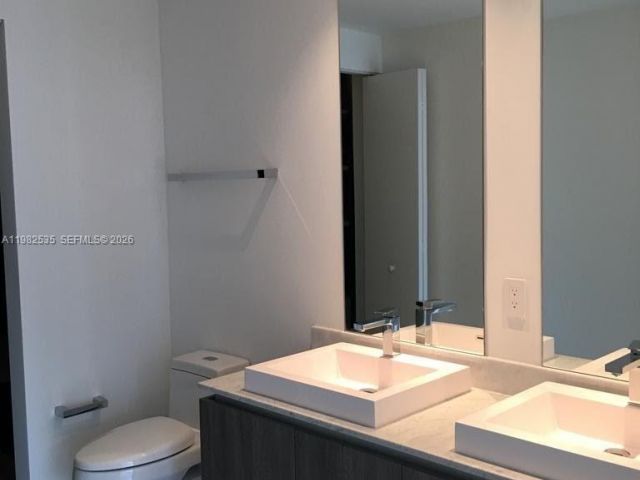 Apartment for rent  Unit #1903 - photo 7452535