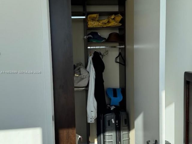 Apartment for rent  Unit #3407 - photo 7496515