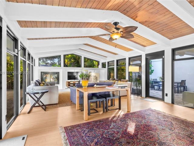 Home for rent at 2132 Middle River Dr - photo 7482238