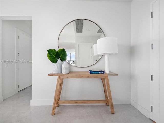 Apartment for sale  Unit #4304 - photo 7525261