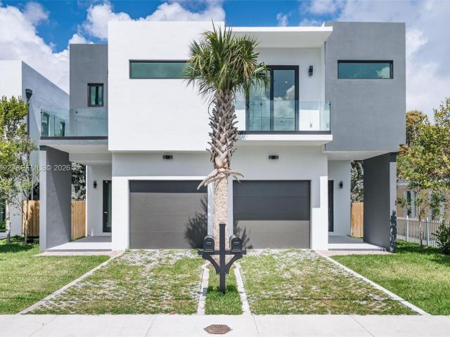 Home for sale at 2943 SW 21st st - photo 7533015