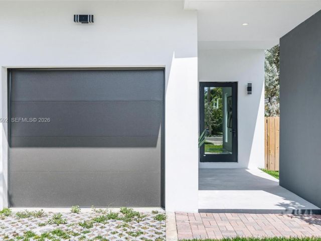 Home for sale at 2943 SW 21st st - photo 7533017