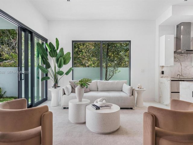 Home for sale at 2943 SW 21st st - photo 7533024