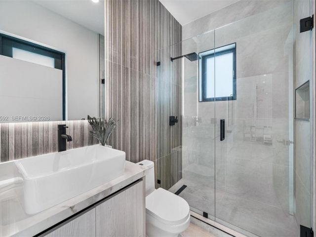 Home for sale at 2943 SW 21st st - photo 7533027