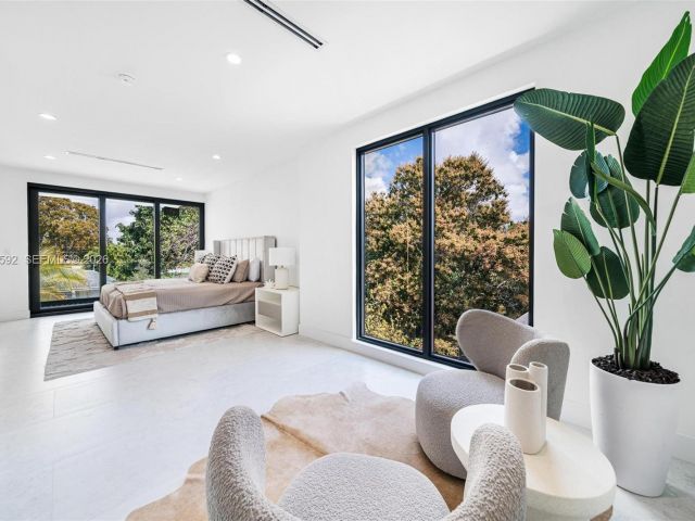 Home for sale at 2943 SW 21st st - photo 7533034