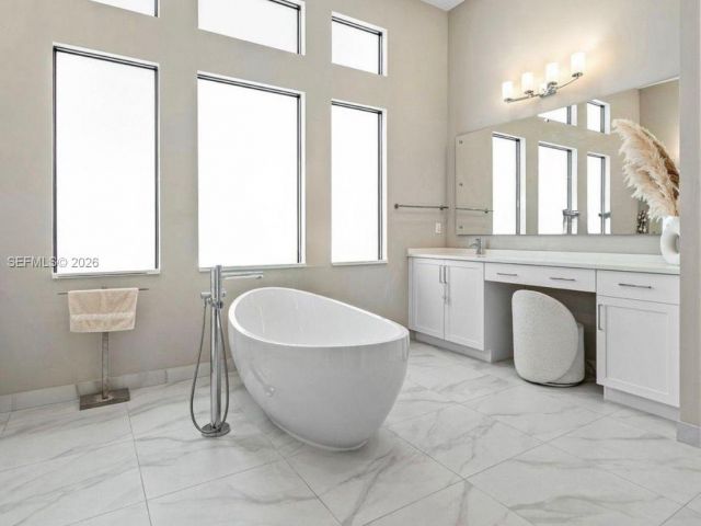 Home for rent at 8533 Ganton Dr - photo 7453210