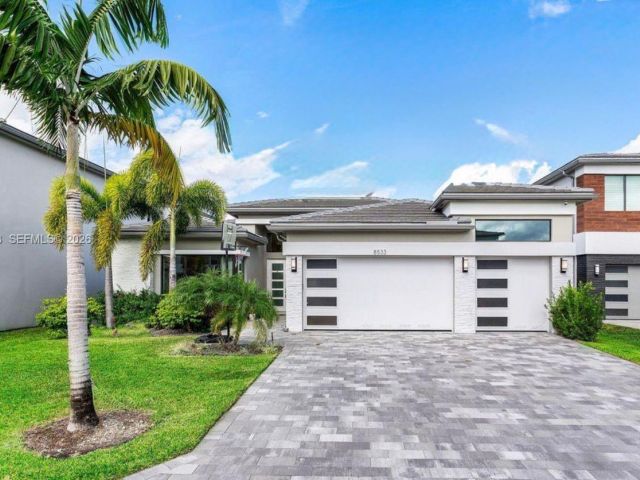 Home for rent at 8533 Ganton Dr - photo 7453219