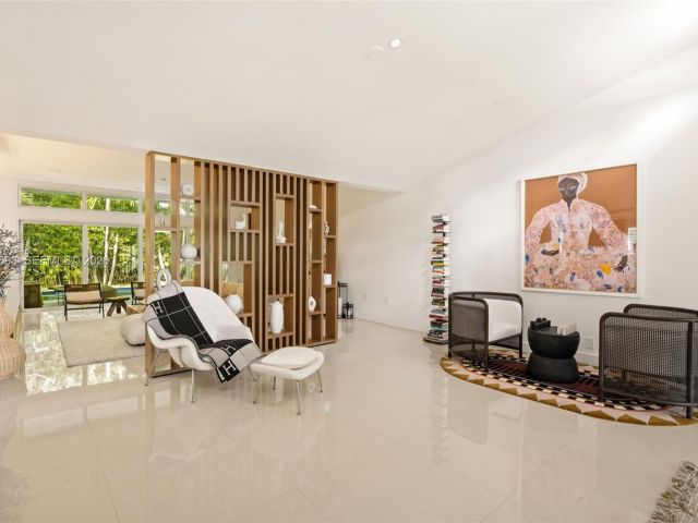 Home for sale at 865 W 47th St - photo 7468345