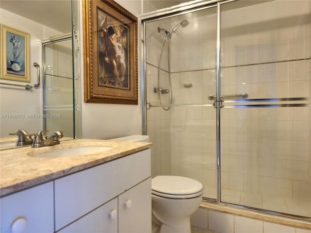 Apartment for sale  Unit #1619 - photo 7470088