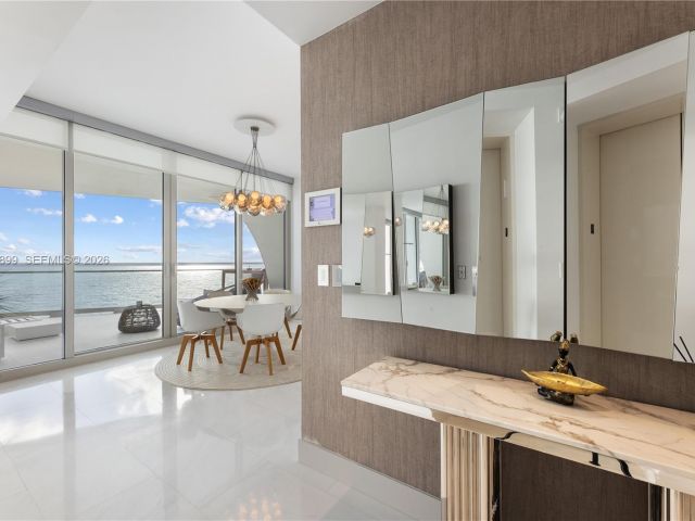 Apartment for rent  Unit #802 - photo 7498770